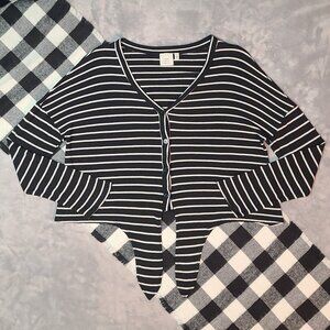 M | Good Luck Gem | Button Down V-Neck Cropped Knot Cardigan